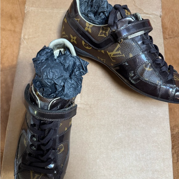 Louis Vuitton Other - Louis Vuitton Black and Gold Sneakers